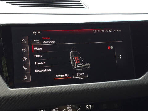 2024 Audi e-tron GT quattro Premium Plus