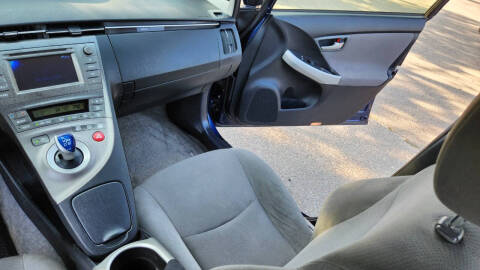 2012 Toyota Prius Two