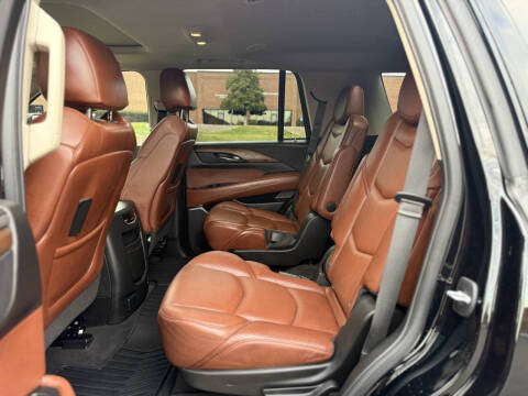 2020 Cadillac Escalade Luxury