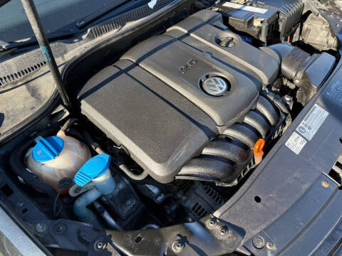 2011 Volkswagen Golf 2.5L PZEV