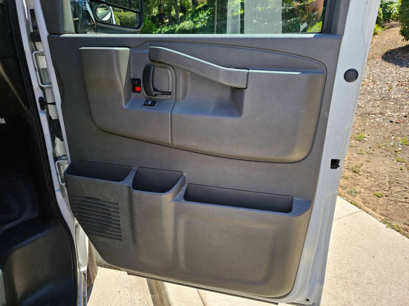 2018 Chevrolet Express 2500