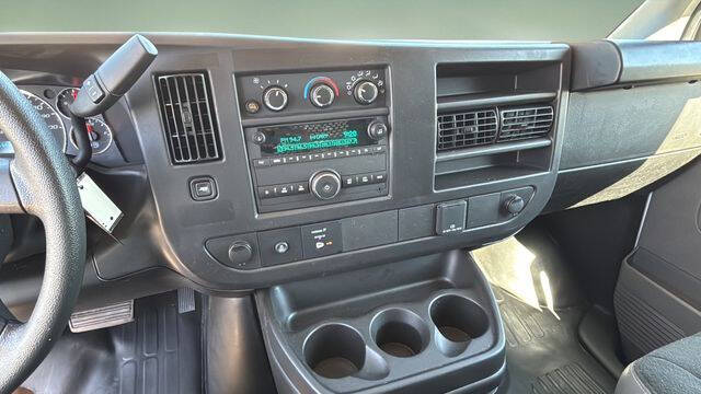2024 GMC Savana 2500