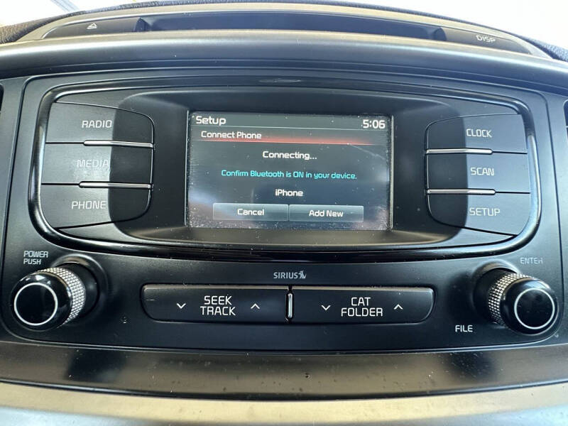 2018 Kia Sorento LX