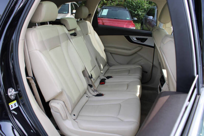 2018 Audi Q7 2.0T quattro Premium Plus