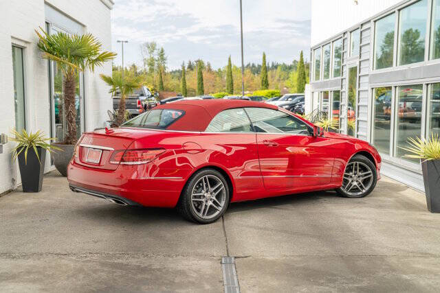 2016 Mercedes-Benz E-Class 9
