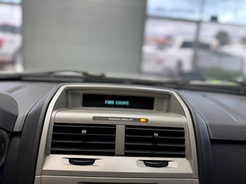 2008 Ford Escape XLT