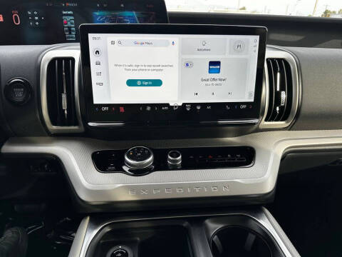 2026 Ford Expedition Active