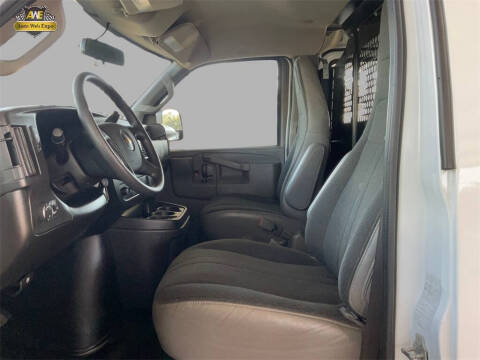 2023 Chevrolet Express 2500