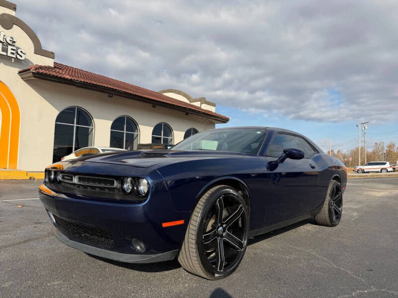 2015 Dodge Challenger SXT
