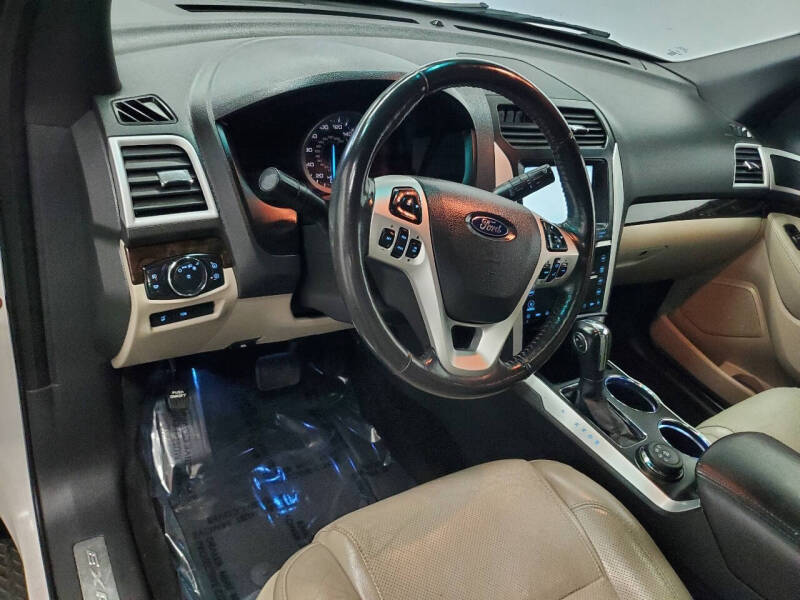 2011 Ford Explorer Limited