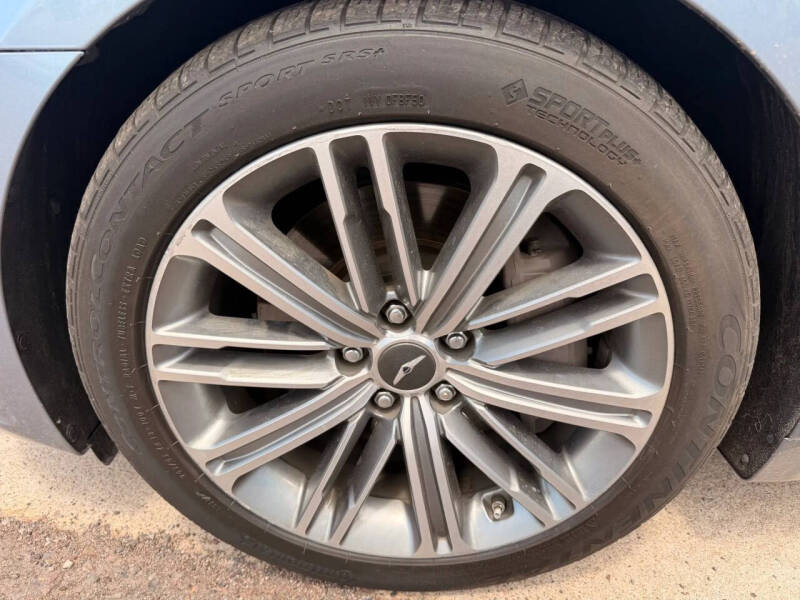 2018 Genesis G80