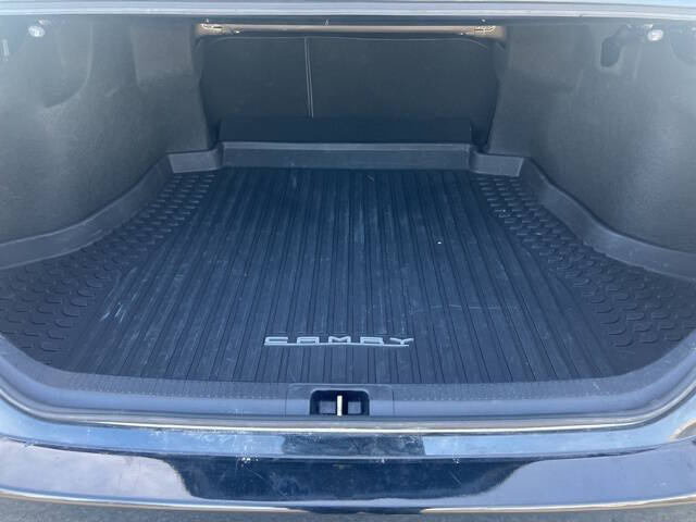 2020 Toyota Camry SE Nightshade