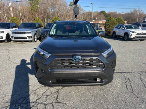 2024 Toyota RAV4 Hybrid XLE