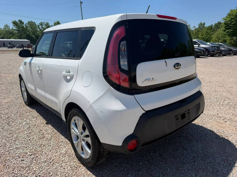 2015 Kia Soul +