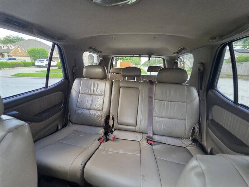 2001 Toyota Sequoia Limited