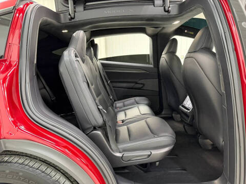 2023 Tesla Model X Standard Range