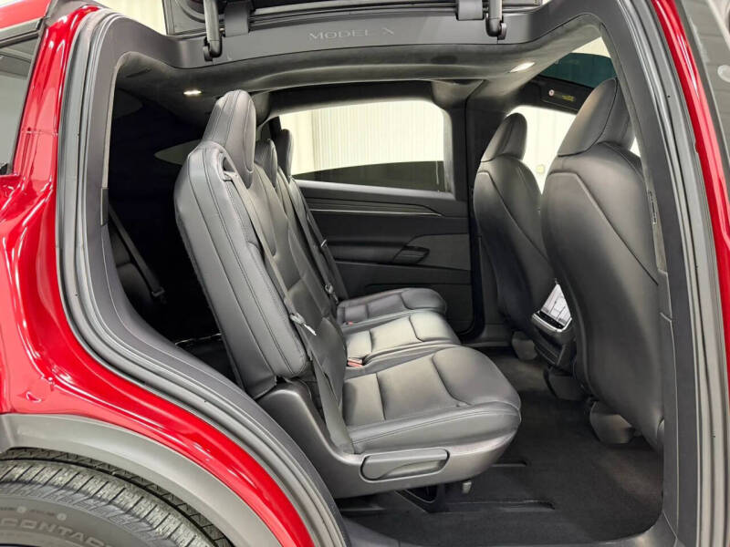 2023 Tesla Model X Standard Range