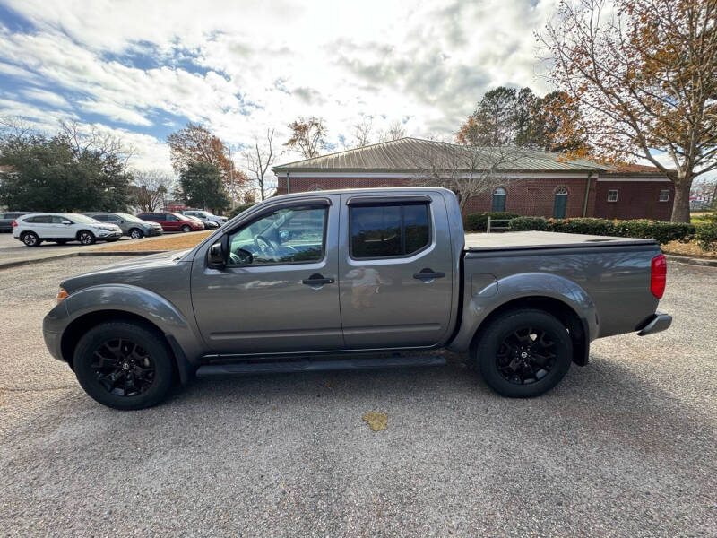 2020 Nissan Frontier SV photo 8