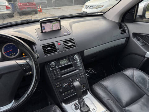 2013 Volvo XC90 3.2 R-Design Platinum