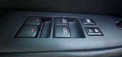 2013 Nissan Armada SV