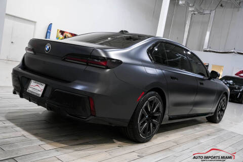 2025 BMW 7 Series 740i