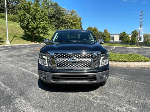 2017 Nissan Titan Platinum Reserve