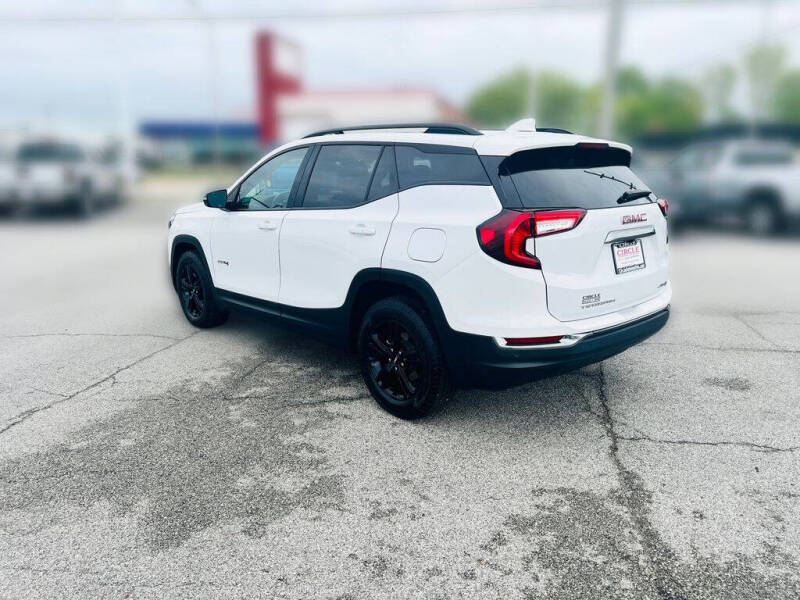 2023 GMC Terrain AT4