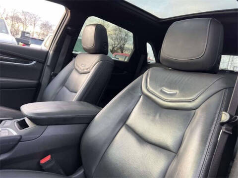 2020 Cadillac XT5 Premium Luxury