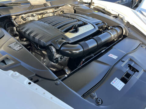 2013 Porsche Cayenne Tiptronic