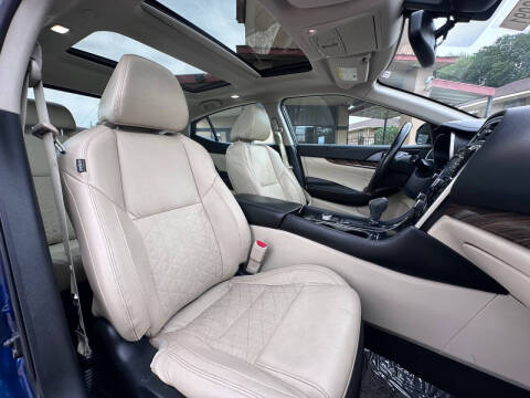 2017 Nissan Maxima Platinum