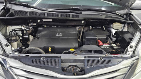 2016 Toyota Sienna