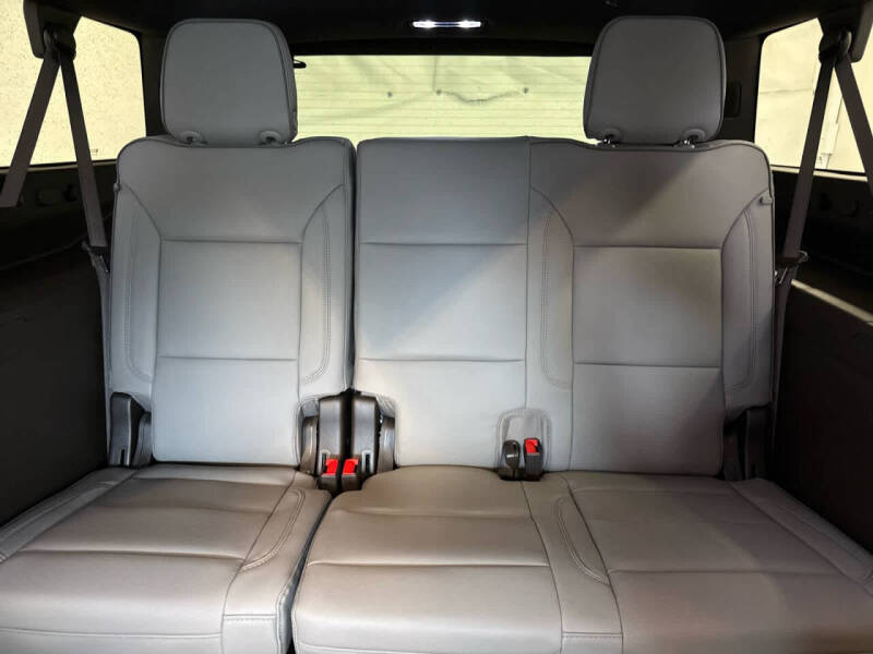 2025 GMC Yukon XL Elevation