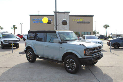 2022 Ford Bronco for sale at Commercial Motor Company in Aransas Pass TX