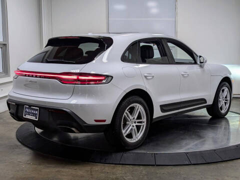 2025 Porsche Macan