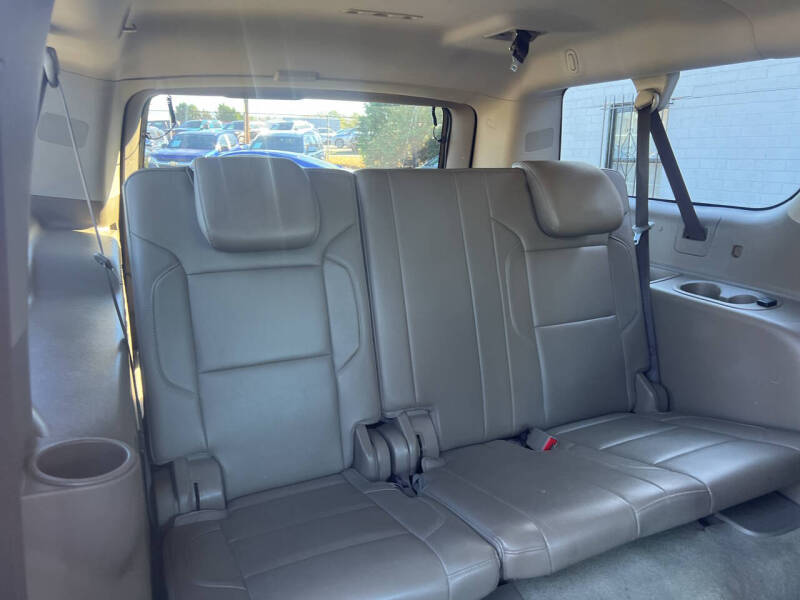 2017 Chevrolet Suburban LT