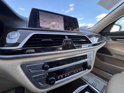 2016 BMW 7 Series 750i xDrive