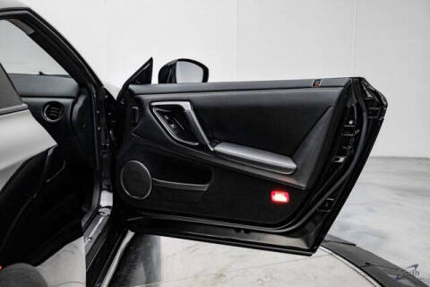 2013 Nissan GT-R Premium