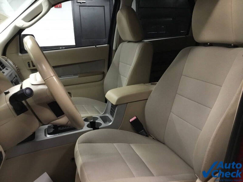 2011 Ford Escape XLT
