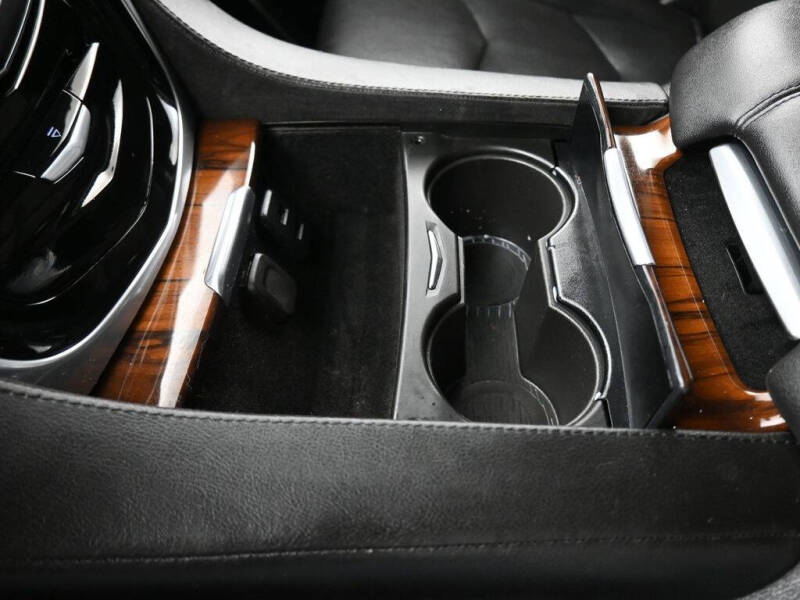 2020 Cadillac Escalade Premium Luxury