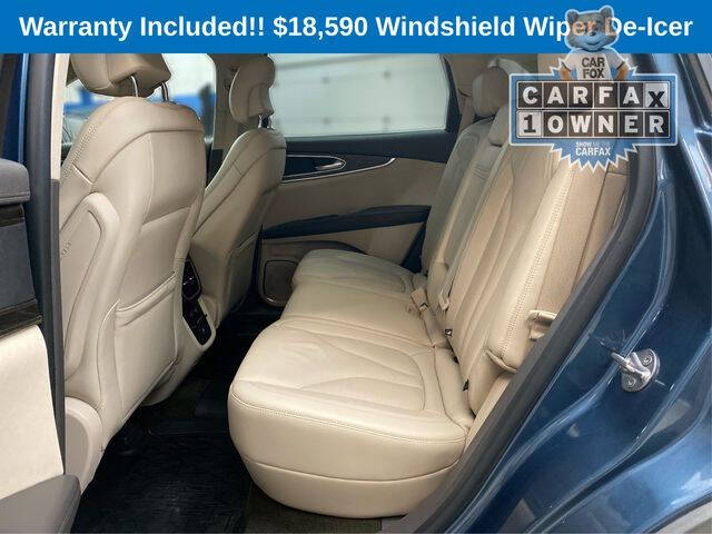 2019 Lincoln Nautilus Select