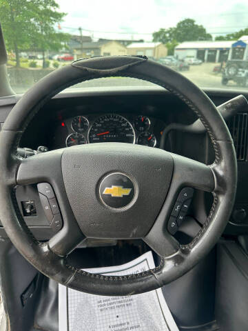 2021 Chevrolet Express 2500