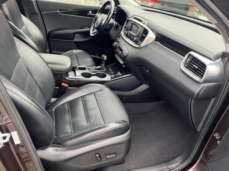 2016 Kia Sorento EX V6