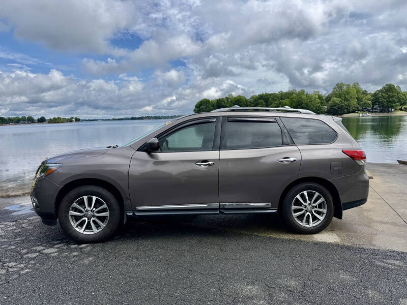 2014 Nissan Pathfinder Platinum
