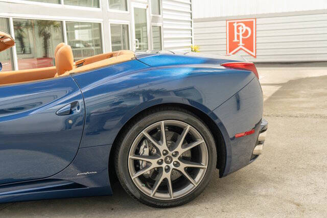 2012 Ferrari California 10