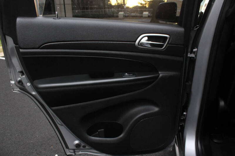 2017 Jeep Grand Cherokee Altitude