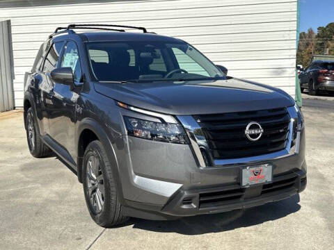2025 Nissan Pathfinder SV