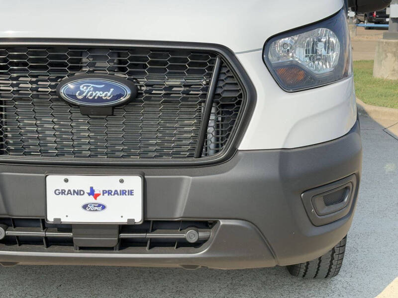 2025 Ford Transit 250