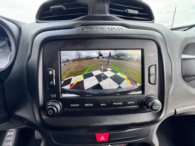 2017 Jeep Renegade Deserthawk