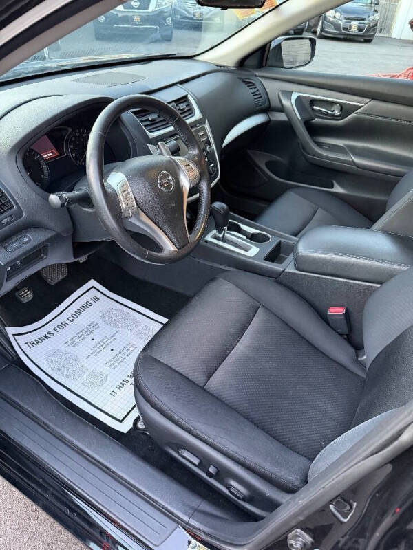 2016 Nissan Altima 2.5 SR