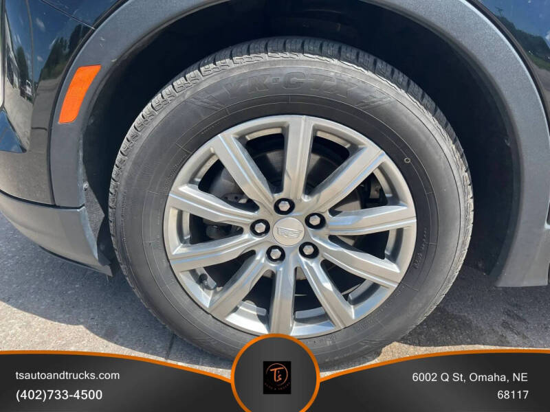 2019 Cadillac XT4 Premium Luxury